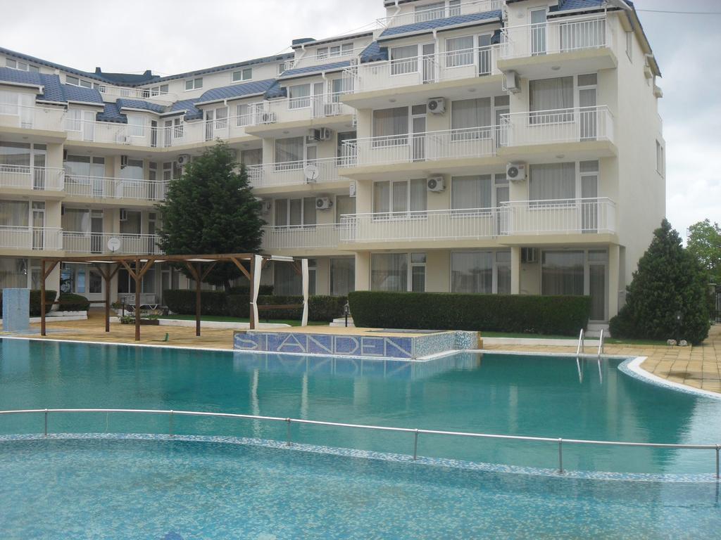 Apartment Rutland ラヴダ エクステリア 写真