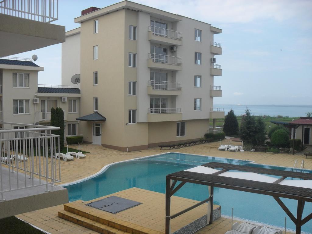 Apartment Rutland ラヴダ エクステリア 写真